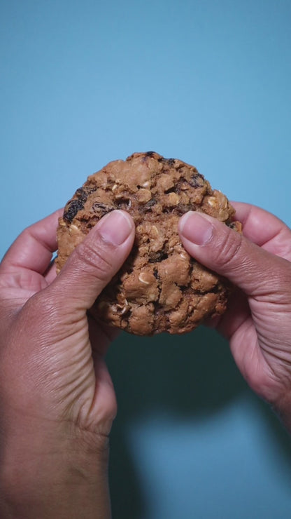 Oatmeal Raisin Cookie (4 count)